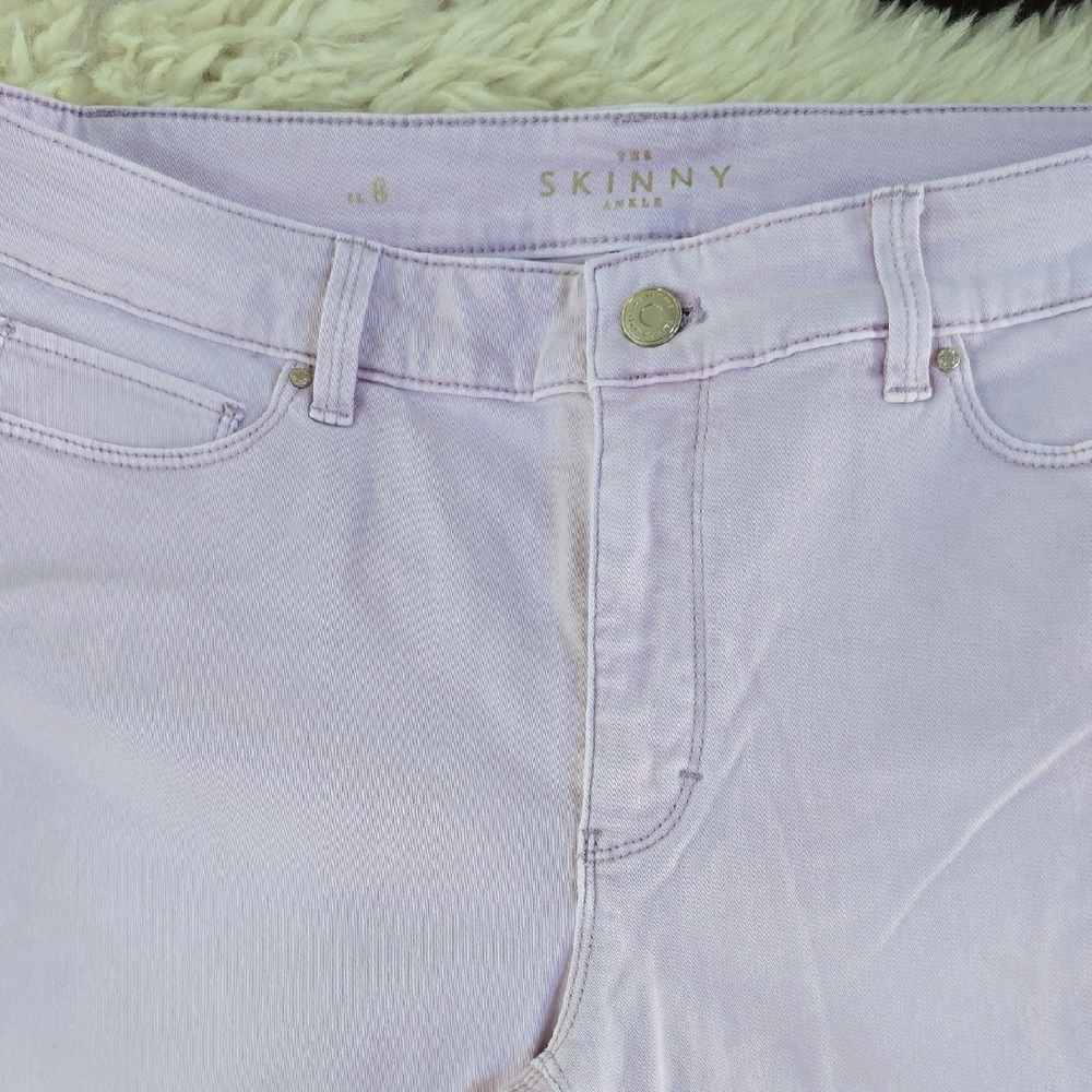 White House Black Market Size 8 Skinny Ankle